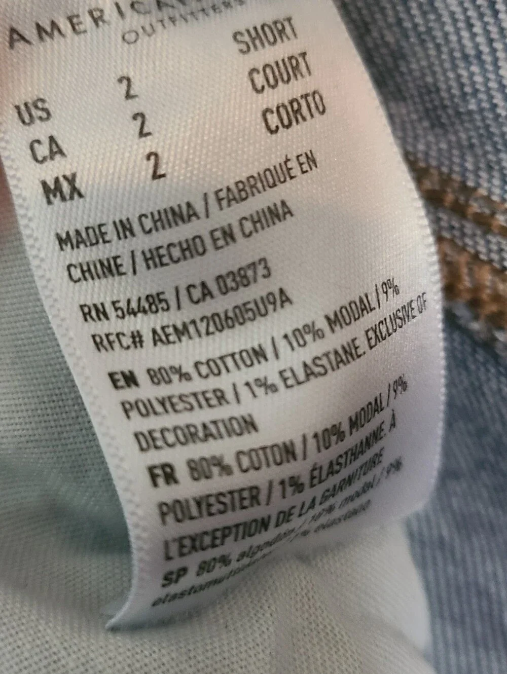 Amerucan EAGLE STRETCH MOM JEANS SIZE 2 SHORT DARK WASH